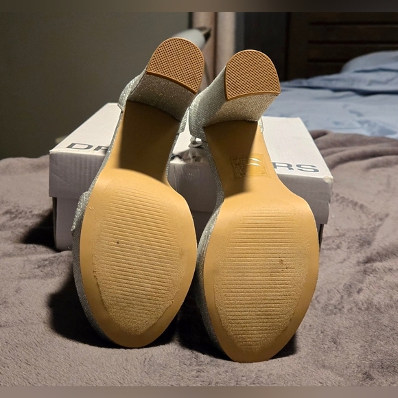 Dream Pairs Silver Block Heel Sandals #651 - Picture 4 of 11